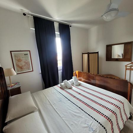 Apartmán Garda Best Living Desenzano del Garda Exteriér fotografie