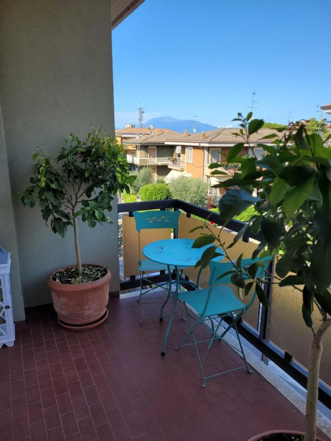 Apartmán Garda Best Living Desenzano del Garda Exteriér fotografie